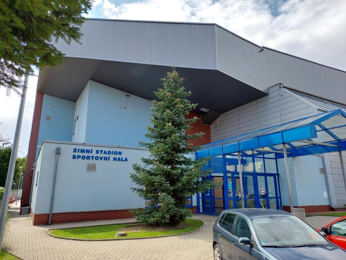 Ubytovna Zimni Stadion Litomerice Exterior foto